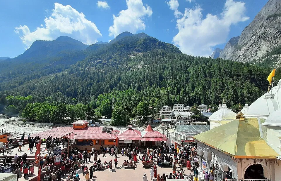 Char Dham with Family: Route, Stay and Safety Tips