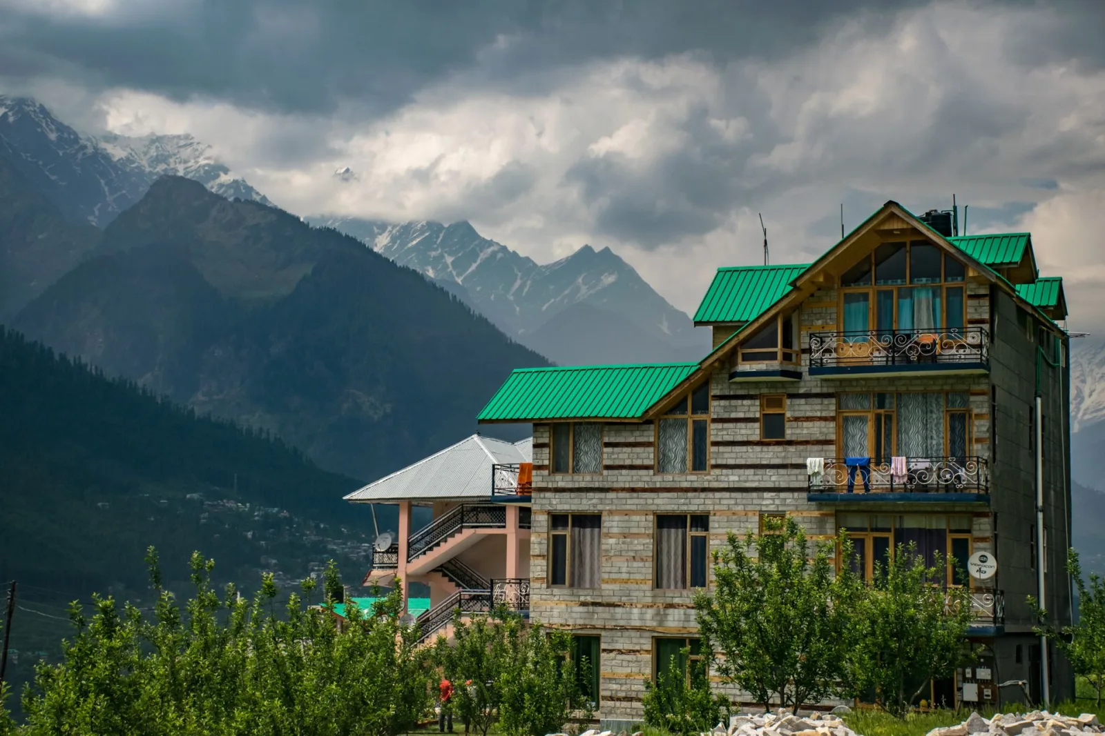 Homestays and Vehicles for the Full Route