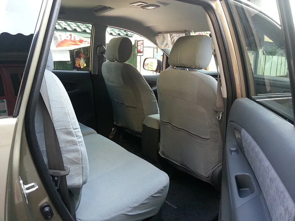 Ertiga XL6 Family Vehicle photo 1