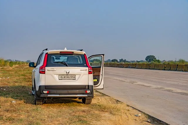 Scorpio N Premium SUV photo 1