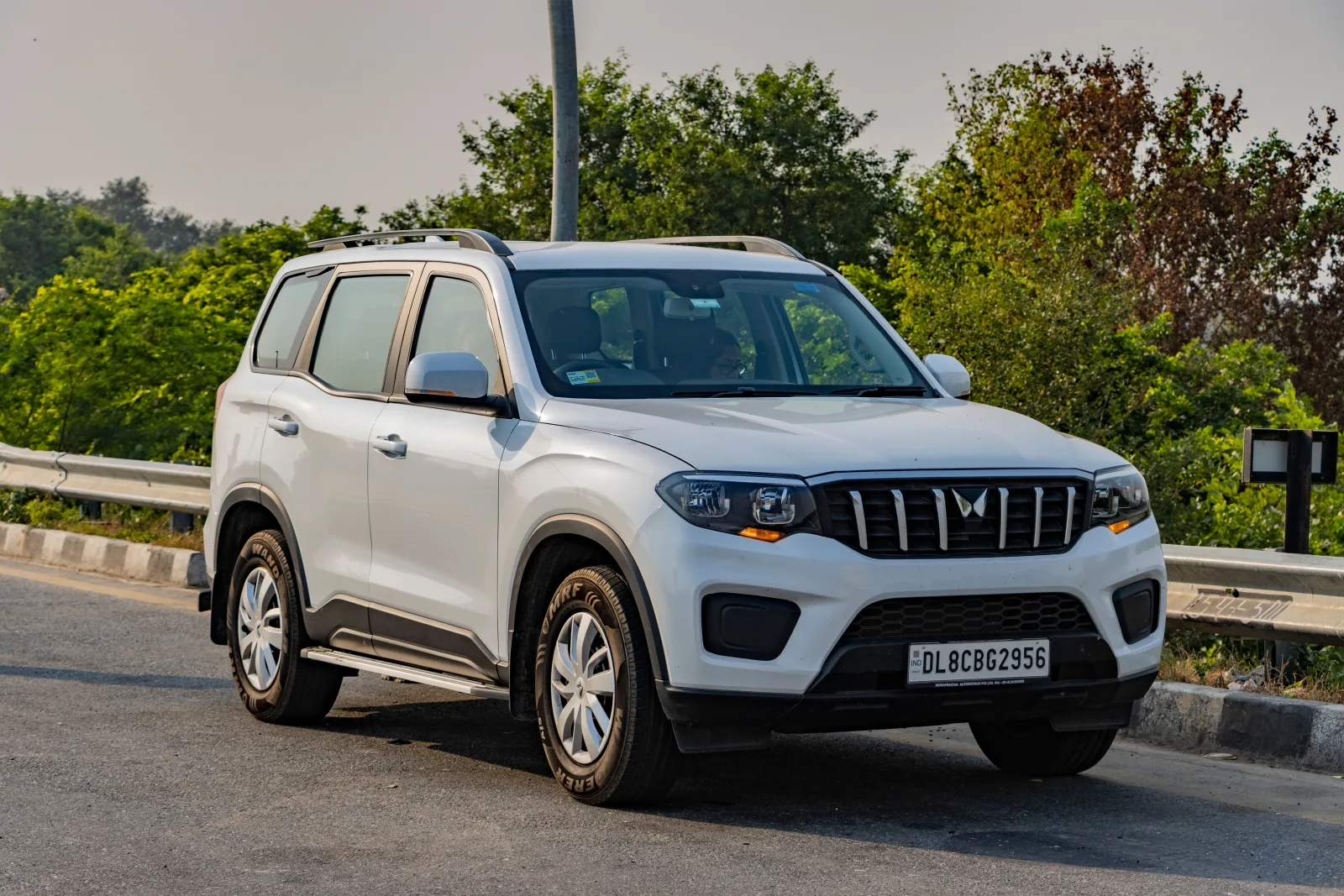 Small SUV for Couple and Family Tour